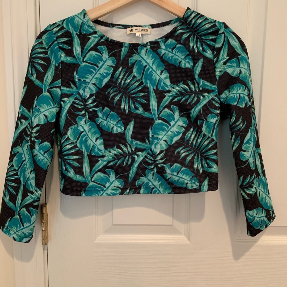 AMERICAN APPAREL TYPE SHIRT